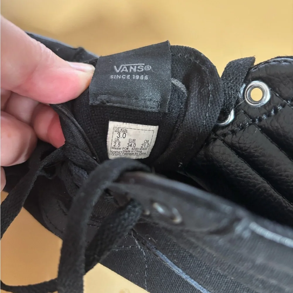 vans kids black high top sneakers Size 3 Youth